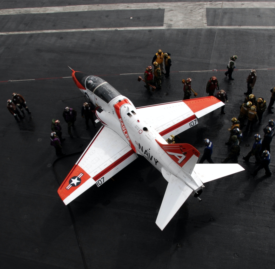 美国航母舰载机一览表,美国航母舰载机起降视频