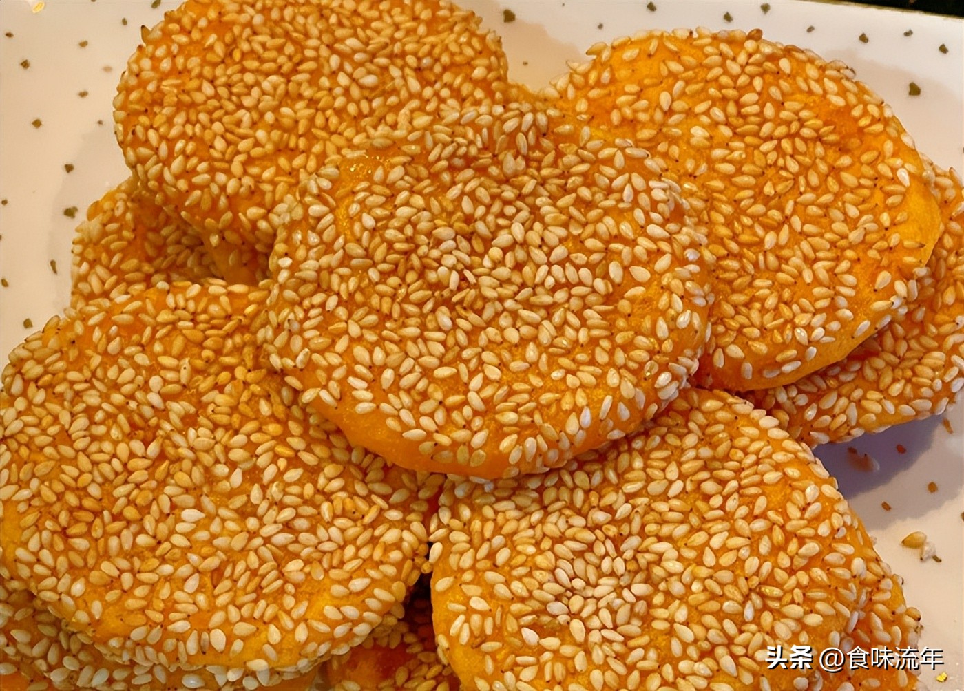 白芝麻南瓜饼怎么做好吃,好吃健康的南瓜饼