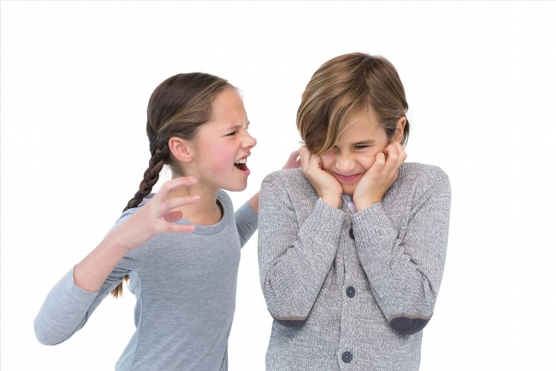 小朋友打闹踢到裆部的后果,小朋友打闹踢到裆部怎么处理