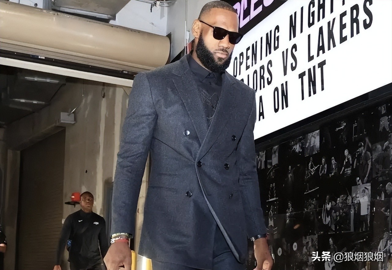 詹皇对库里,詹姆斯代言合同多少钱