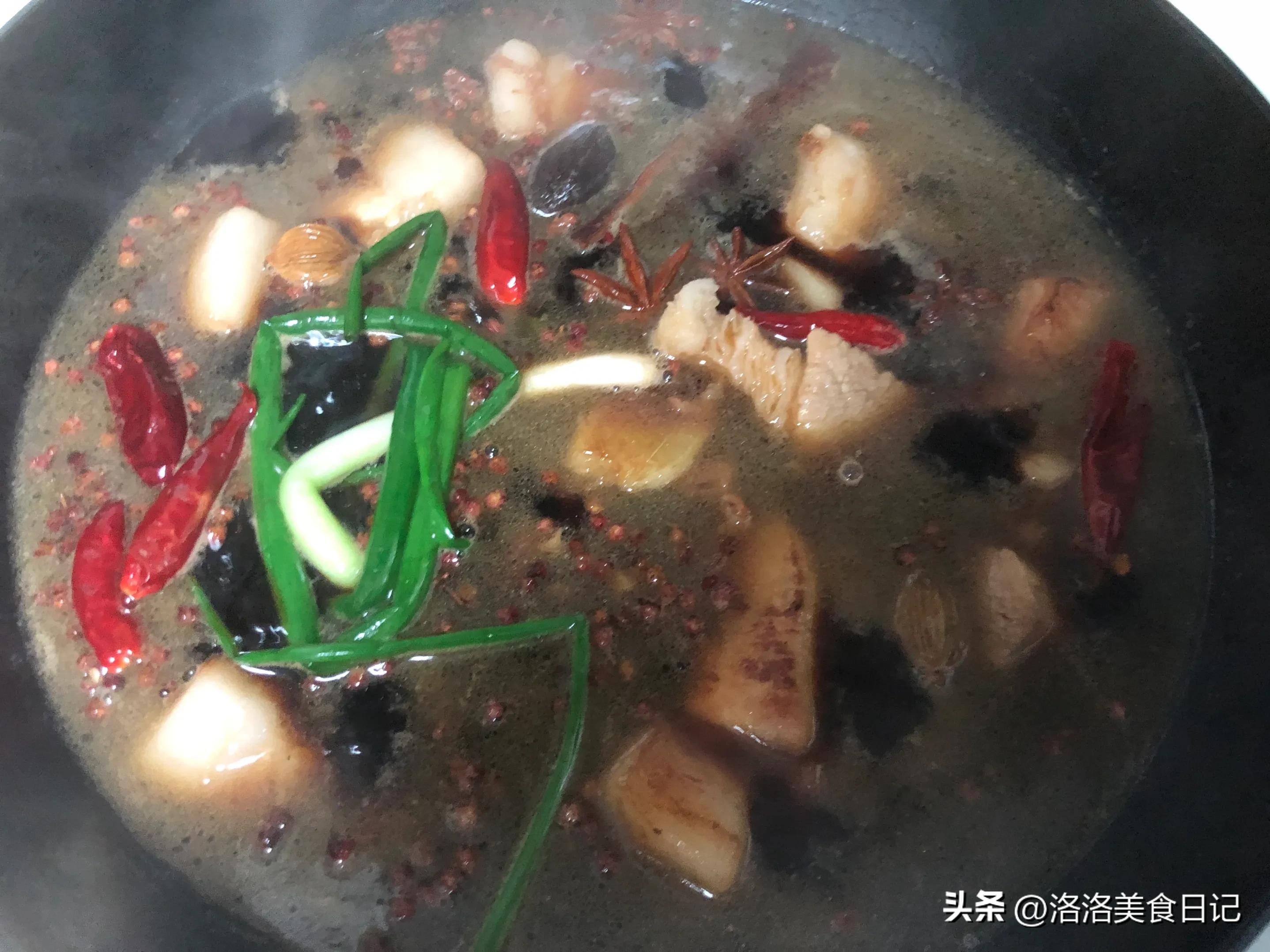 陕西特色小吃肉夹馍的做法,陕西小吃肉夹馍的馍怎样做