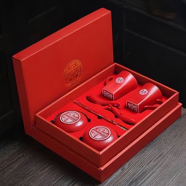 红白事送礼金有什么讲究,红白事送礼规则