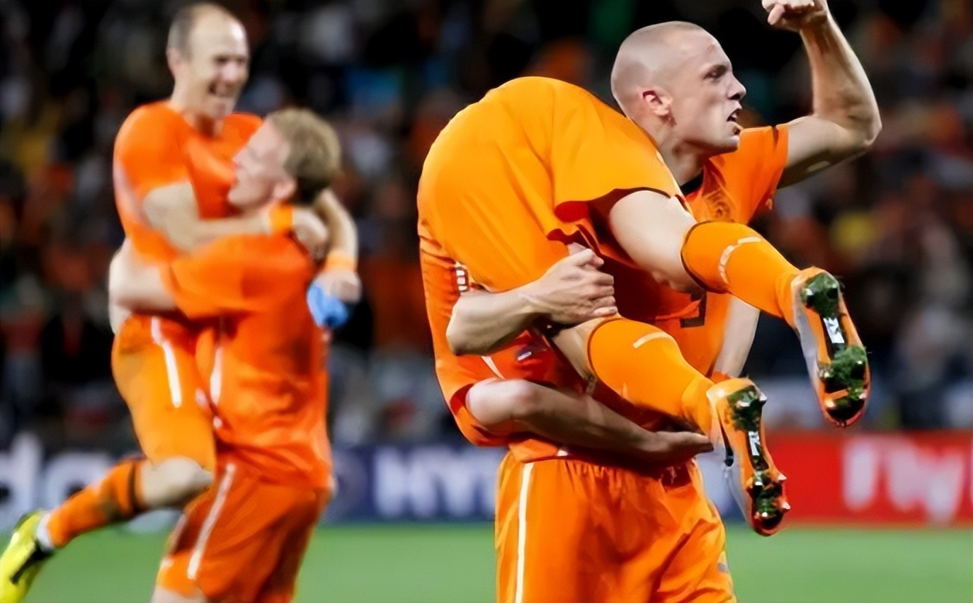 瓦伦西亚下场视频,瓦伦西亚罢赛处置