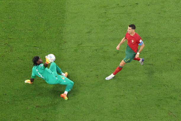 c罗进球创纪录葡萄牙3比2险胜加纳,葡萄牙险胜加纳回放