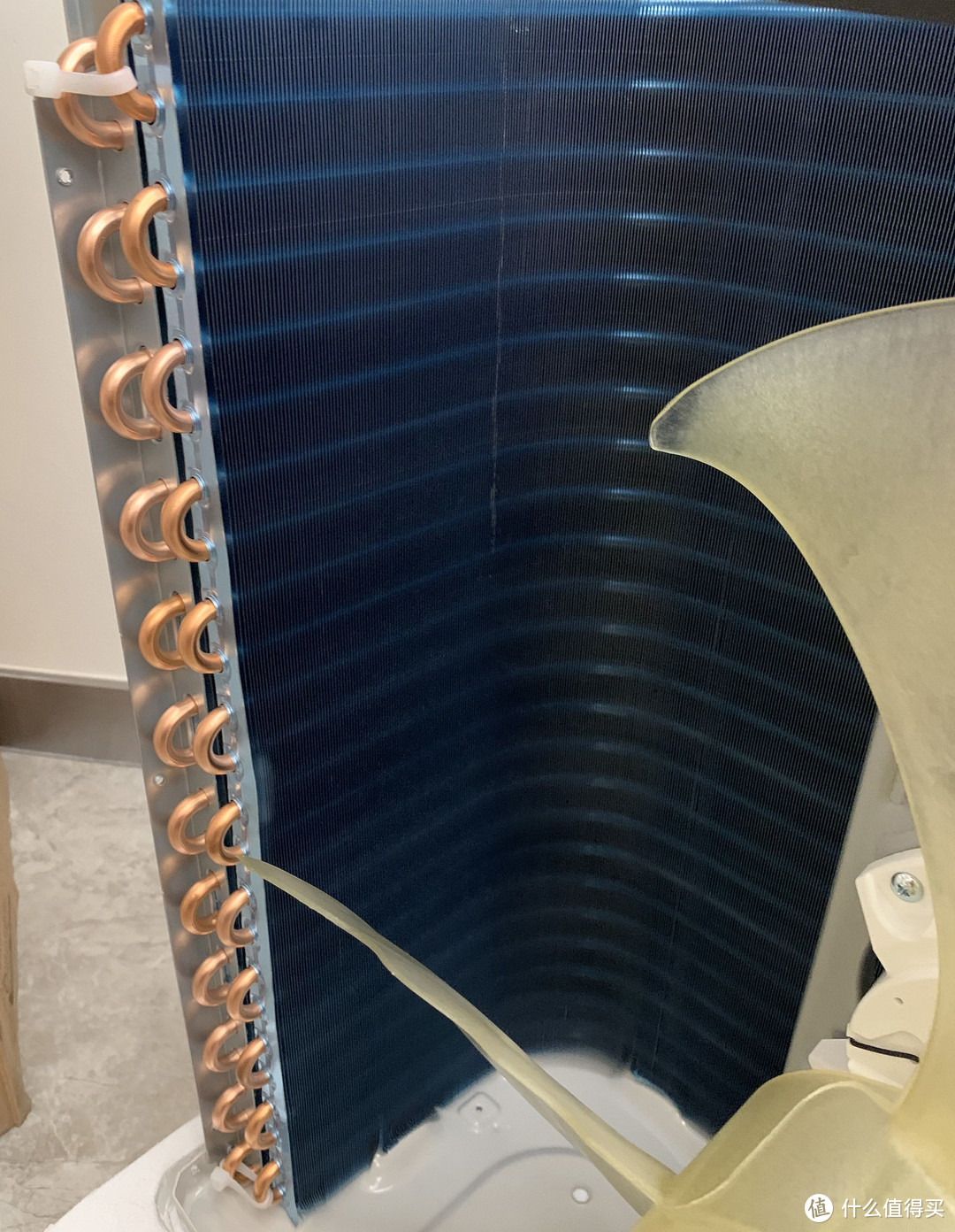 统帅空调柜机拆机评测,统帅三匹空调拆机