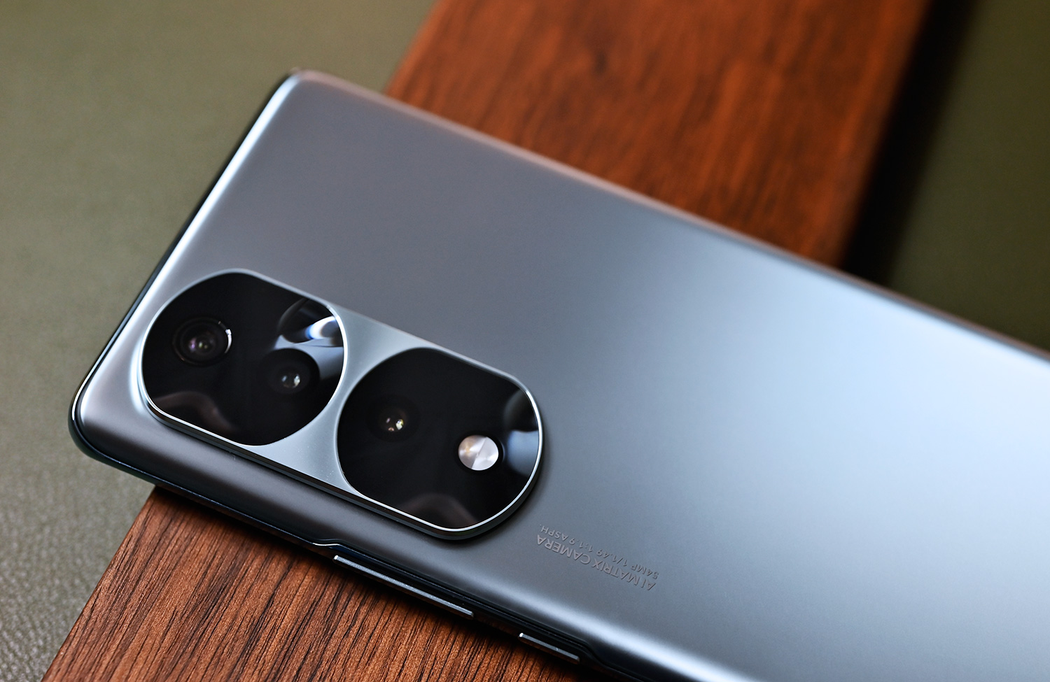 国产手机真的比不了iphone14吗,能打败苹果14的国产手机