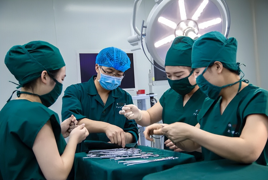 专科口腔医学专业就业前景如何,十年后口腔医学专业就业前景如何