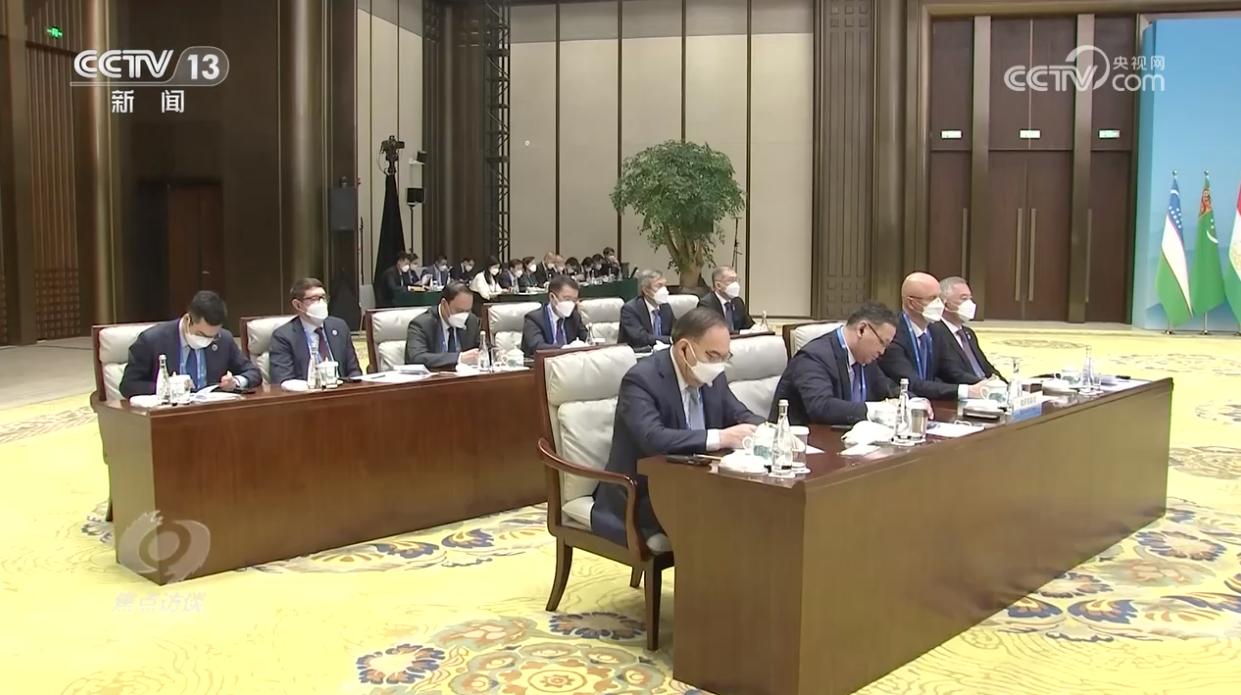 焦点访谈为奋进新时代凝心聚力,焦点访谈震撼再现伟大征程