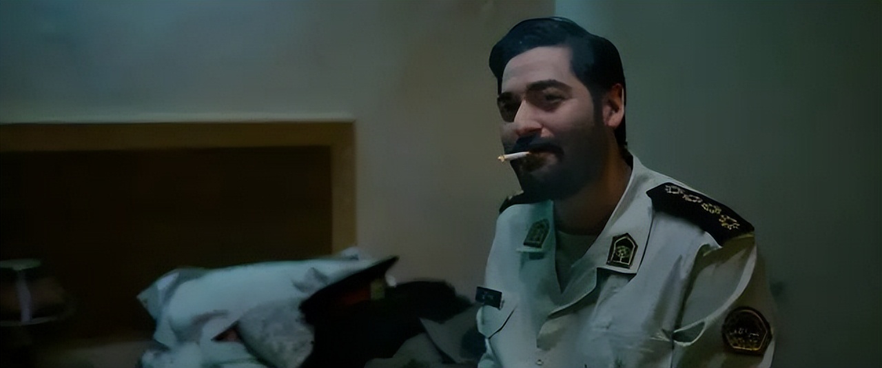 伊朗“蜘蛛杀手”真实事件改编,女主获影后,却惨遭当局驱逐封杀