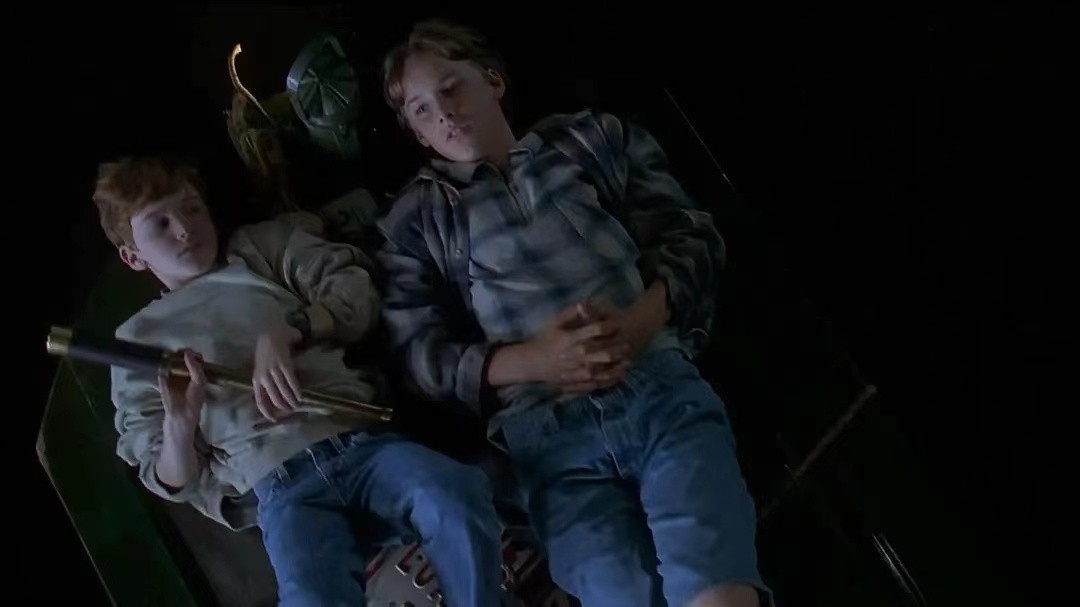 鳄鱼波鞋走天涯完整版在哪可以看,鳄鱼波鞋走天涯影片整体拍摄风格