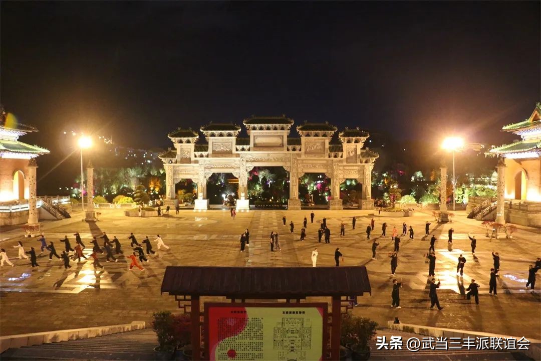 为何早上练功后会有很强的瞌睡感？晚上练了又睡不着？如何改善？