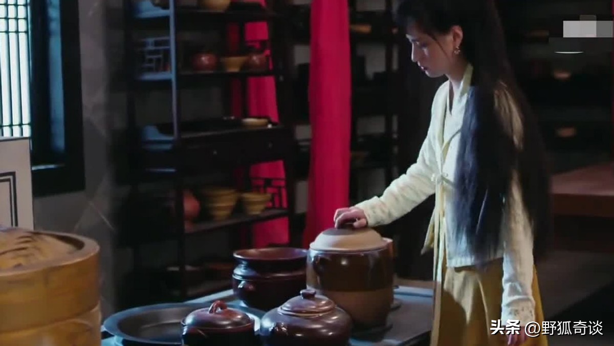 男子租个女孩假结婚,男子租女生假结婚