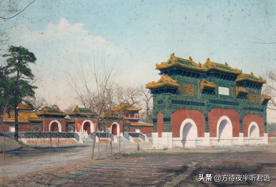 老照片90年代的故宫 (故宫老照片光影百年)