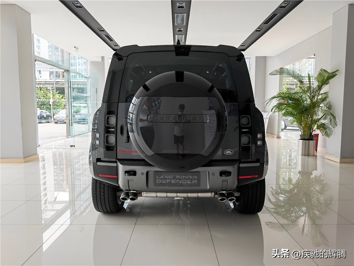 路虎卫士最新款越野车报价,路虎卫士110x版2023款越野性能