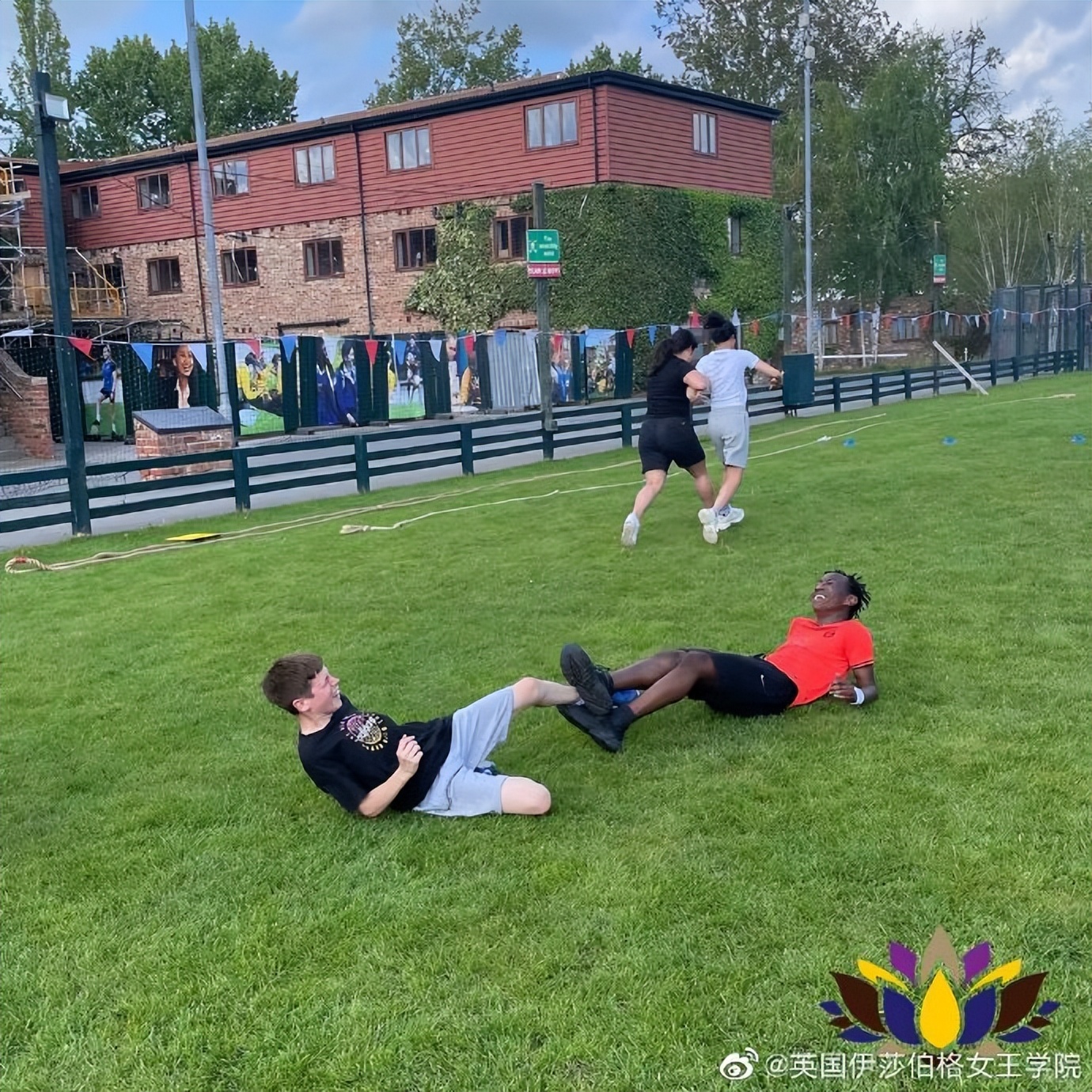 英国伊莎伯格皇后学院的入学时间,英国伊莎伯格皇后学校