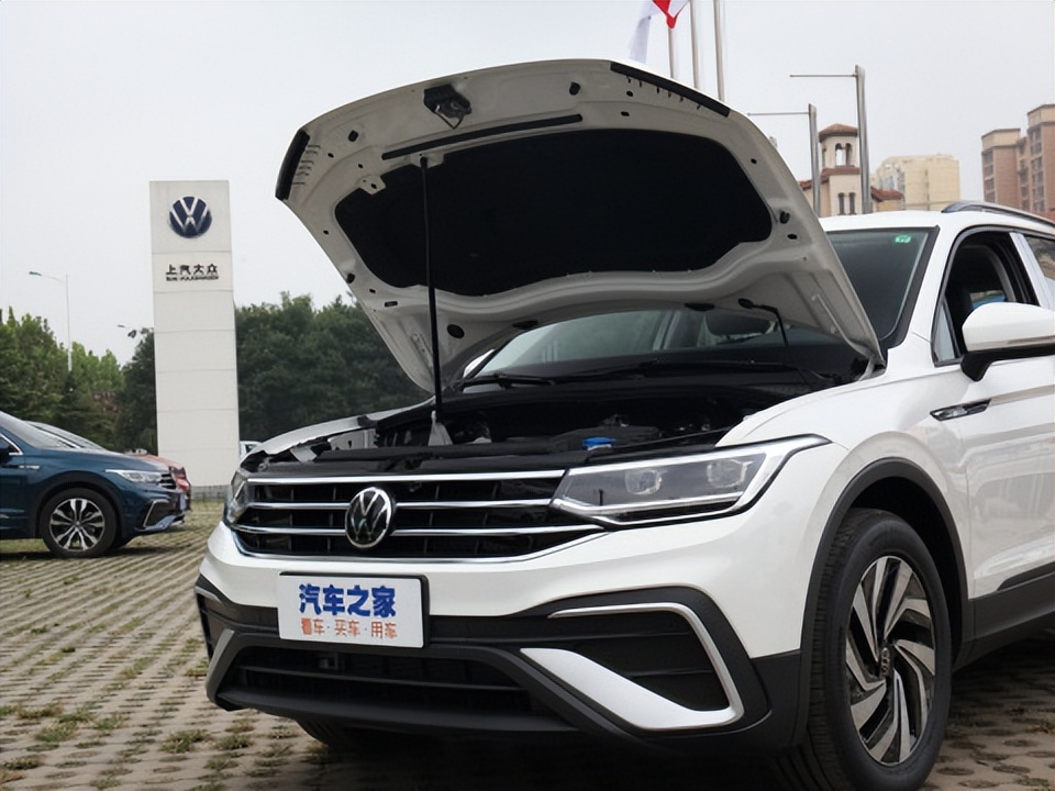 昂科威plus对比大众途观L配置,大众途观别克昂科威plus