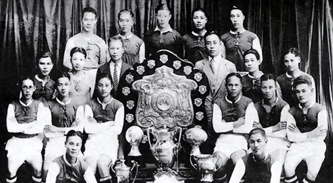 12涓崚璇炵殑浜嬪疄,15涓尓澶锋墍鎬濈殑鍘嗗彶浜嬪疄