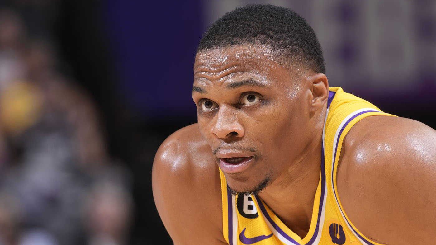 威少主动请求替补,威少决定替补