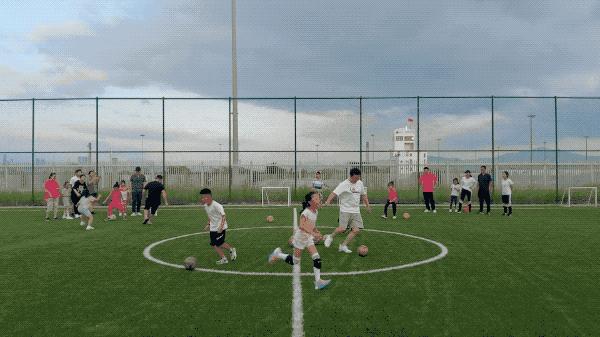 评价高颜值的神评论,高颜值高评价