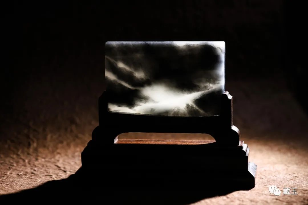 为什么有的和田玉青花特别便宜,和田玉青花什么样的价格高