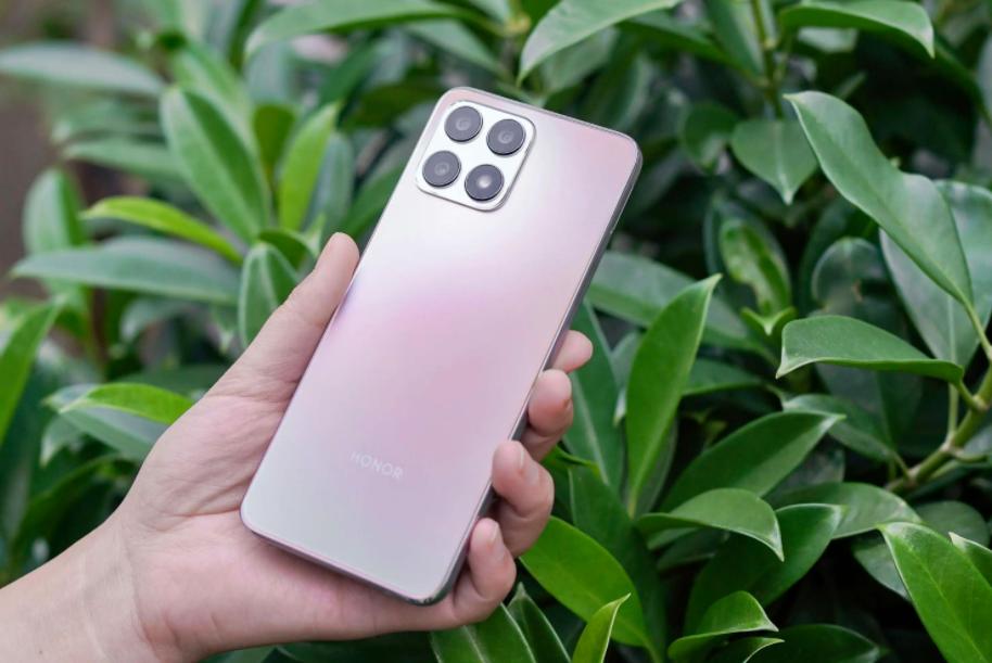 华为手机目前最值得入手的几款,华为手机目前最值得入手的三款