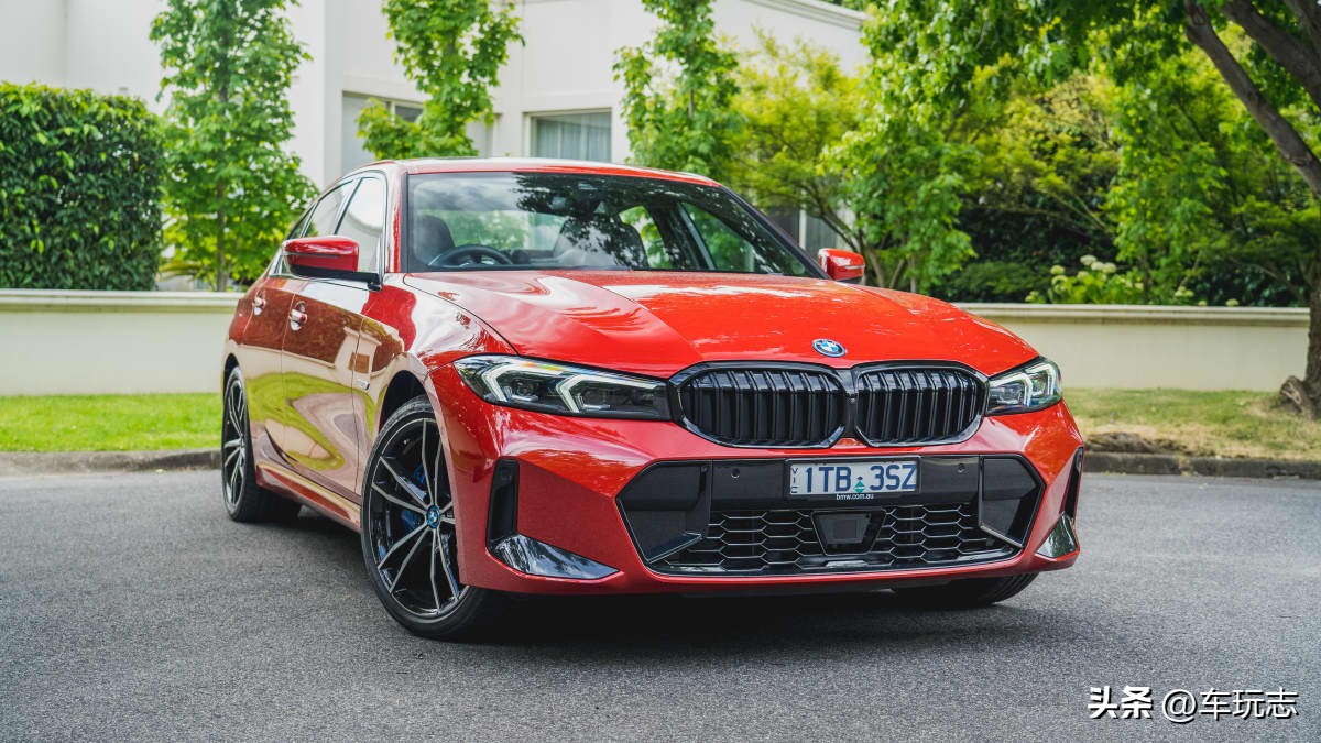 2022宝马3系330im,2023款宝马3系330i