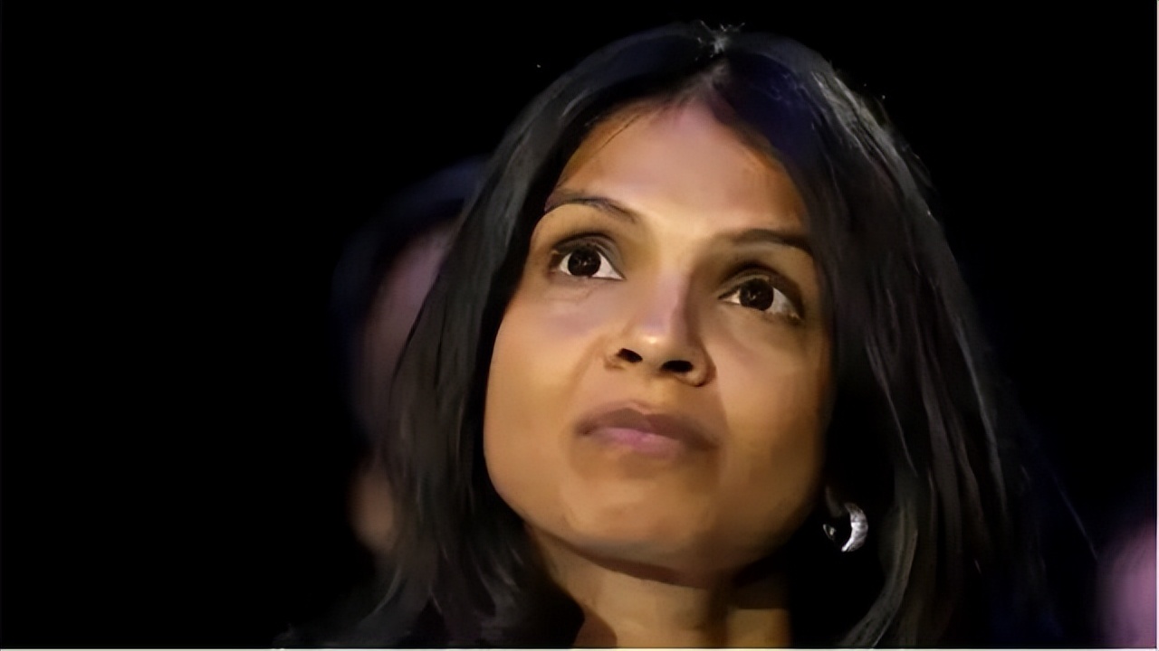 鑻卞浗棣栫浉鍗板害棣栧瘜濂冲┛,鑻卞浗棣栫浉鍗板害濂冲┛