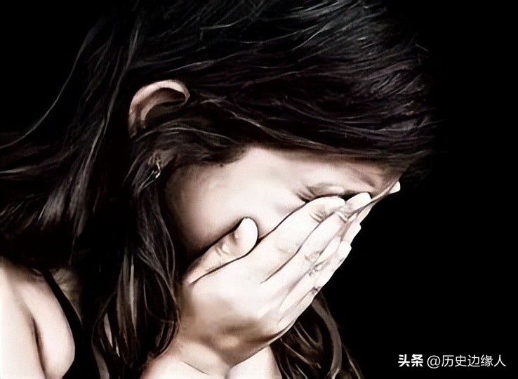 纪实回顾：男子用女同事茶杯泡*体下**，法院却说不属于性骚扰