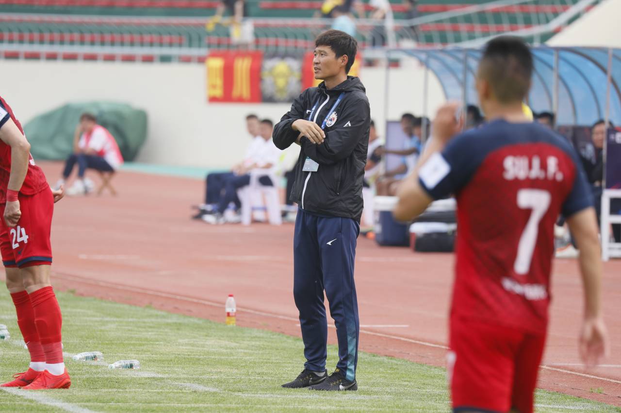 直击*安泰**天贶不服输拼到底，点球留憾仍获球迷认可，刘金东有话说