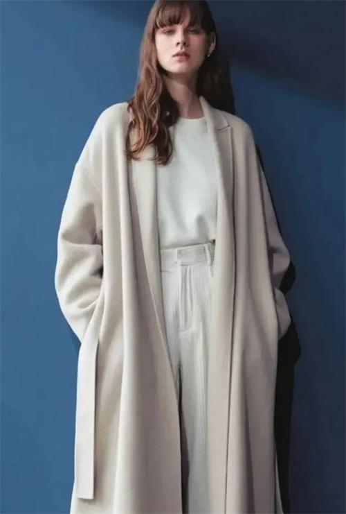 奶油色好看不好看,高级又治愈奶油色