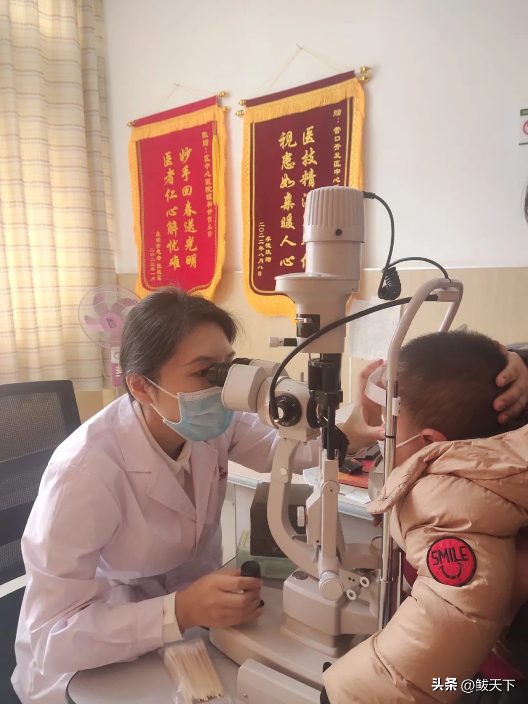 开学季眼视光学中心迎就诊高峰,东城开学季学生配镜迎高峰