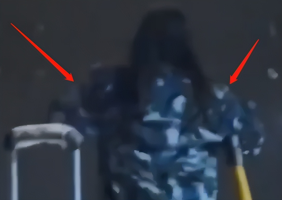 恶劣！女学生跳舞不慎走光，火辣外露视频流出，涉事学院：已报警