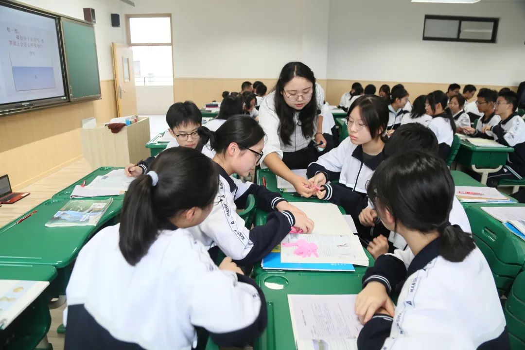 鍠滆鎴戞牎绉戠爺鎴愭灉鍠滀汉,瑙ｈ缁甸槼娑︾瀹為獙楂樹腑