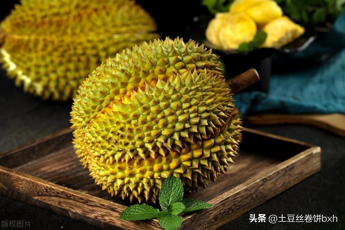 买榴莲怎么避免挑到死包,买榴莲就像选盲盒