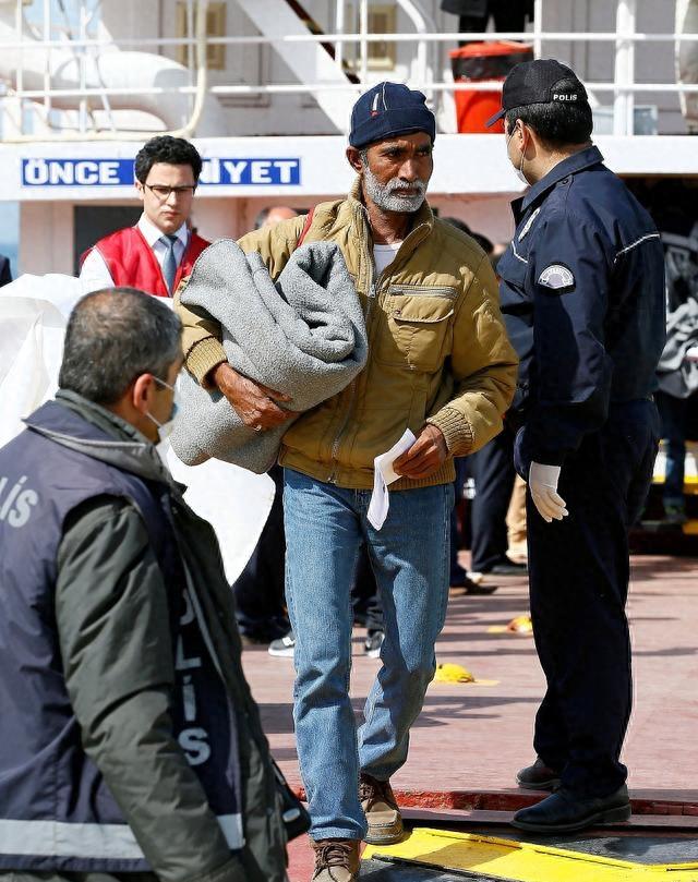 我到八里湖的住处和你当面说，杨总霸气喊话，犀利大王遇到硬茬了