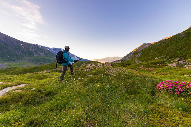 五岳之南衡山在哪里,南岳之称的衡山位于我国哪
