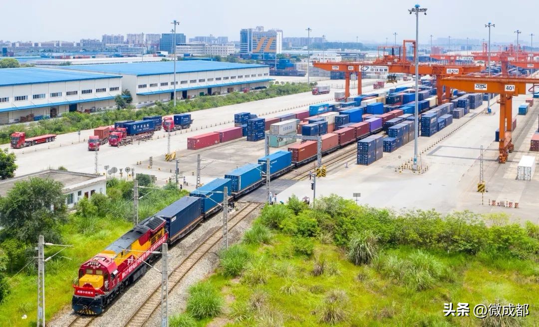 成都青年的十二时辰,成都十二时辰解读