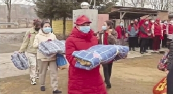 郭明义志愿者服务团队率先认领北票地区义诊“微心愿”