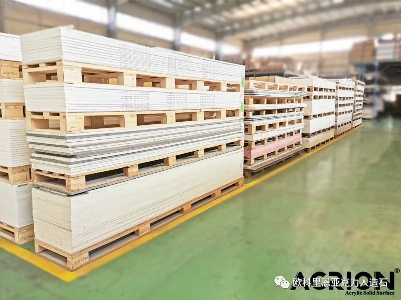 什么是人造晶体,什么是亚克力玻璃