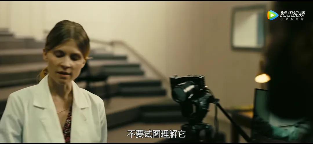 诺兰星际穿越应用什么艺术手法,诺兰介绍星际穿越