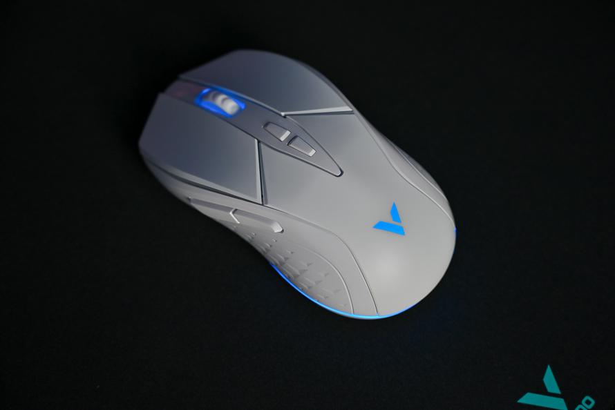 闆锋煆v300w鏈夌嚎鏃犵嚎鍙屾ārgb娓告垙榧犳爣,闆锋煆m300w榧犳爣