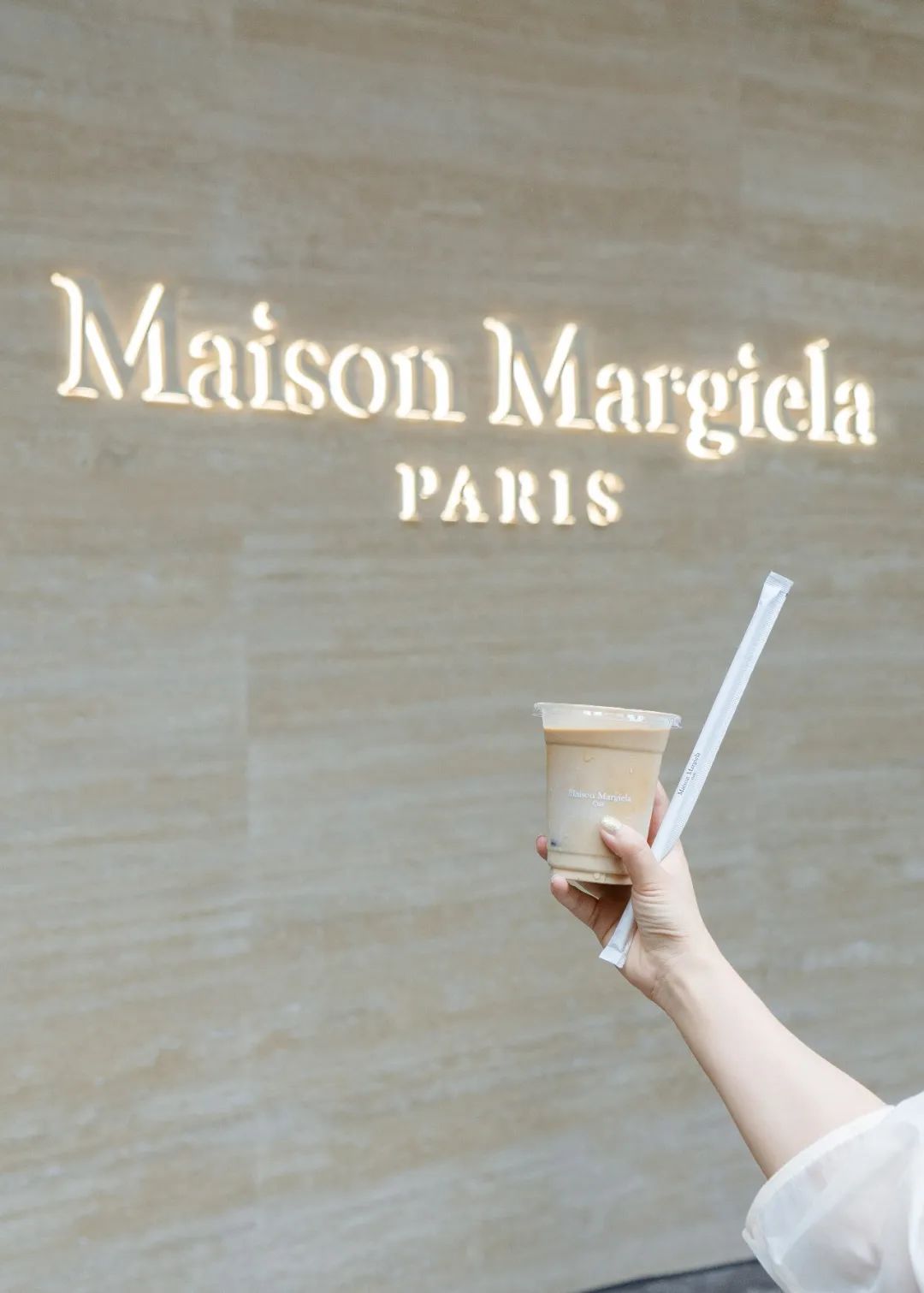 设计灵感丨高温+疫情，这18家“倒霉”的成都新店有什么看头？