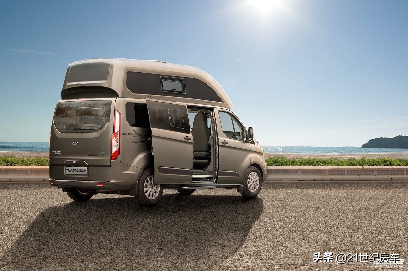 5座布局的福特低顶房车,2020款福特f550地球漫步者房车