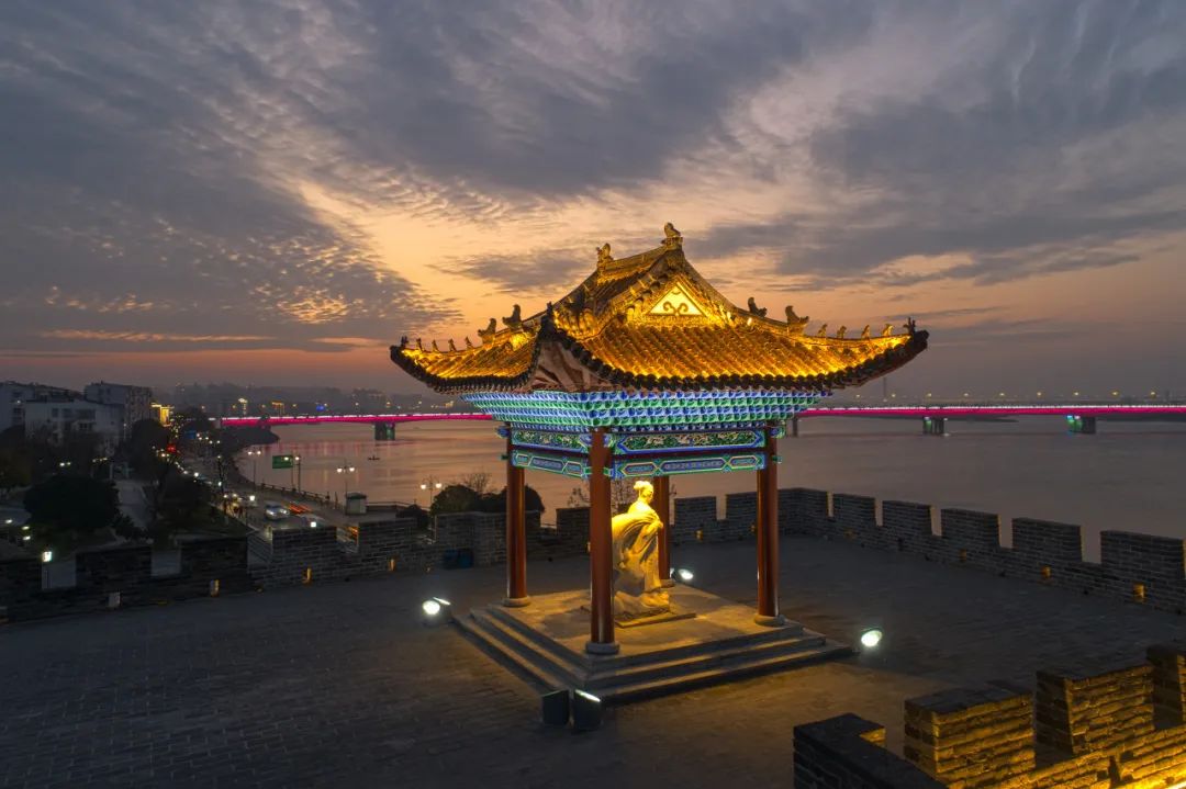 夜游中国金陵夜未央 (夜未央北京旅游攻略)