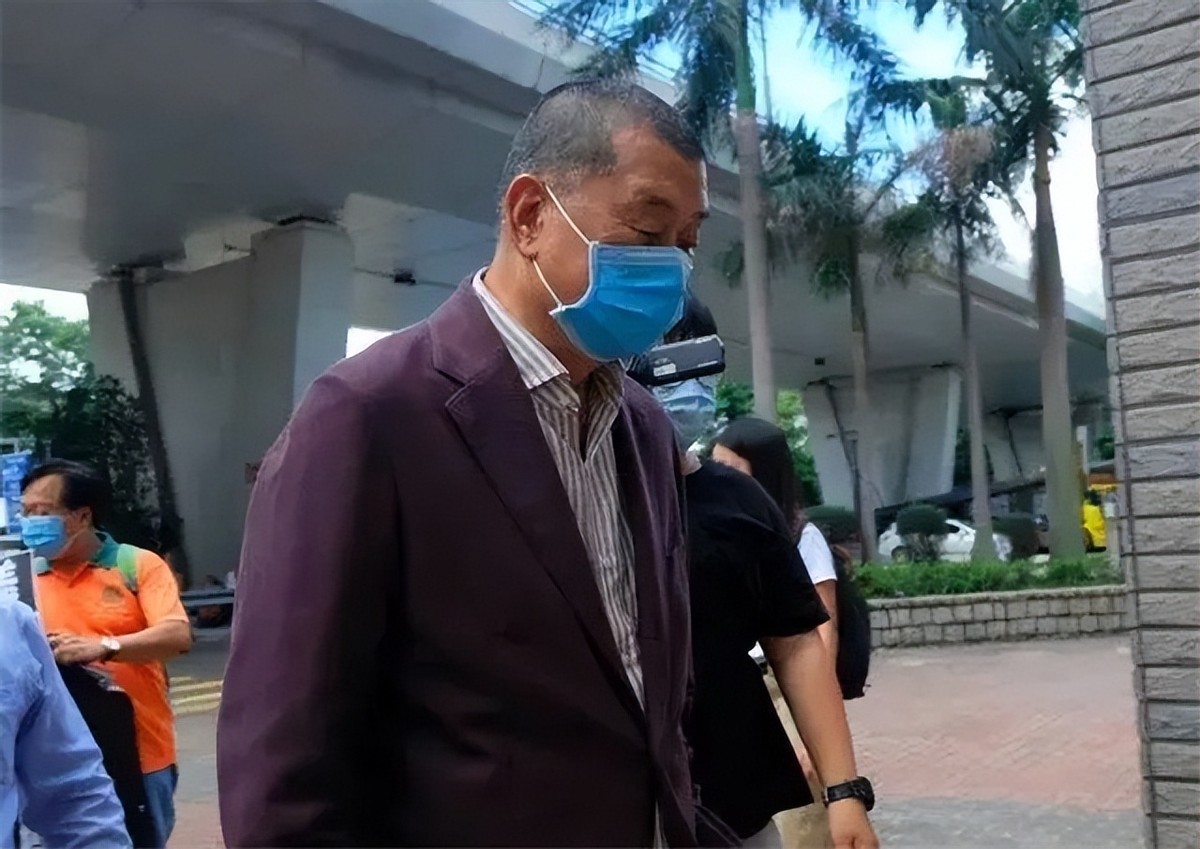 民族败类还敢祸国殃民？港独大佬曾遭晴天霹雳，苦苦哀求给条活路