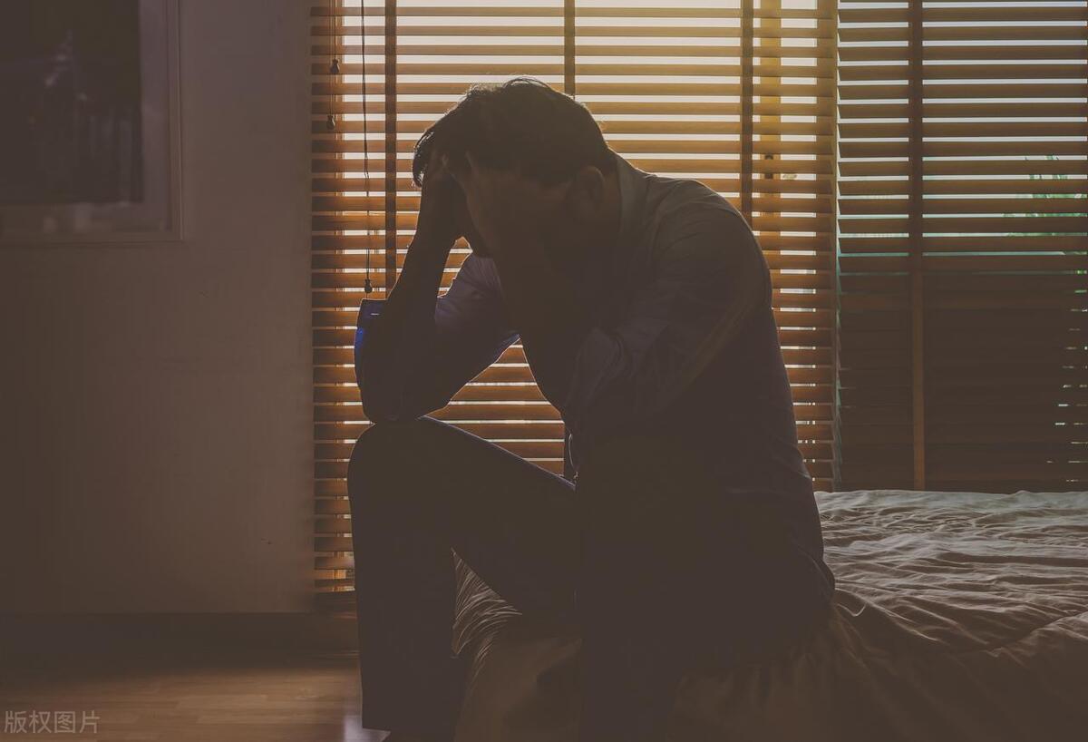 经常“用手”的男人，身体可能会“遭受”5种伤害，越早知道越好