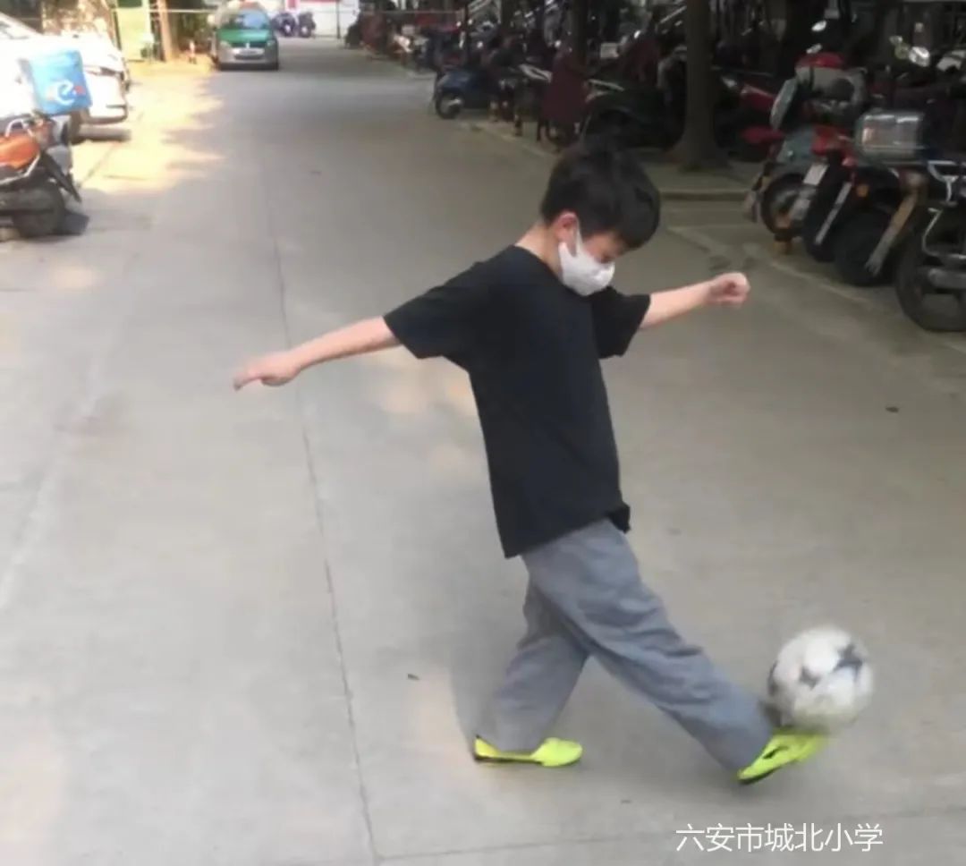 争做防疫小先锋主题活动大赛,大手拉大手争做红领巾防疫小先锋