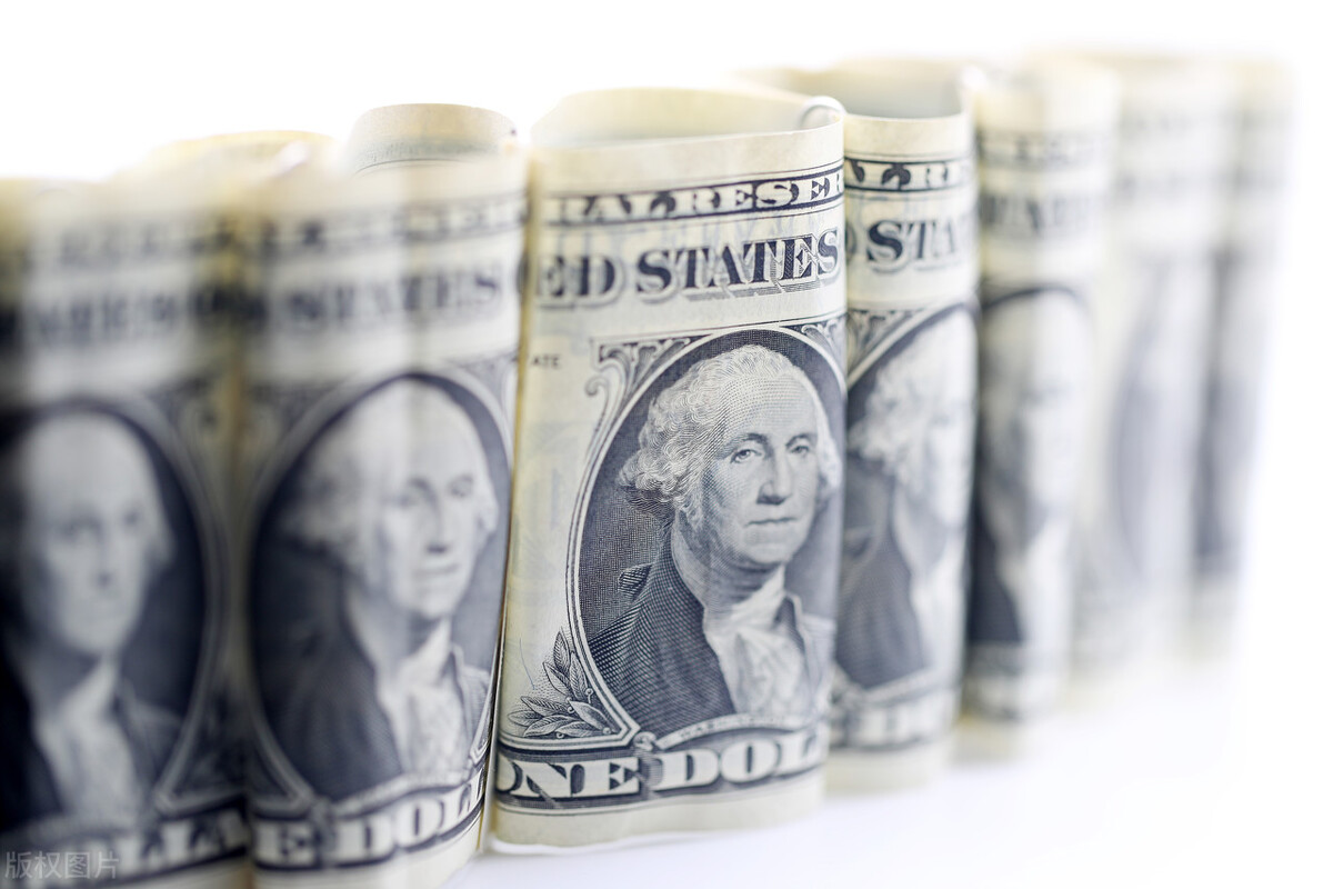 信用卡的利与弊作文,信用卡的利与弊英语作文