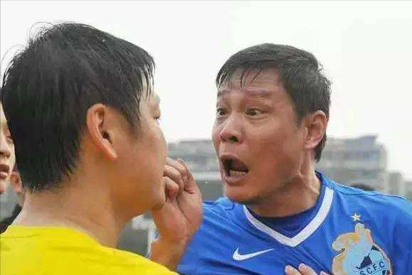 范志毅三婚老婆是哪里人,足球范志毅结过几次婚