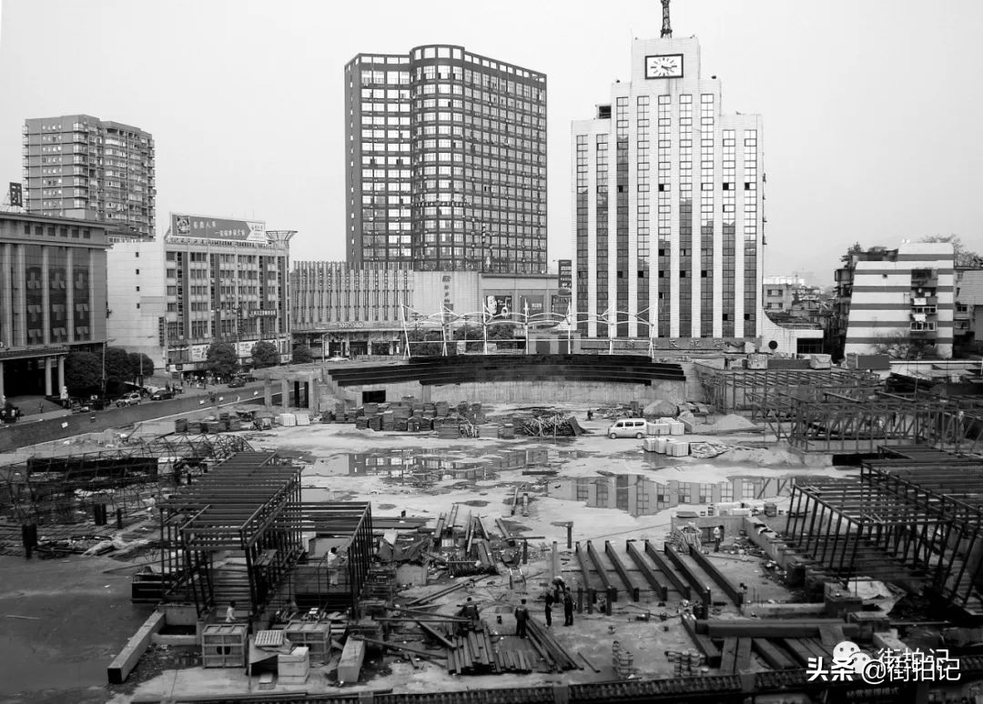 萍乡：从掀翻广场建沃尔玛，到沃尔玛宣布撤离，如今此处成空城